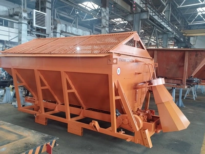 Пескоразбрасыватель МКДС 4